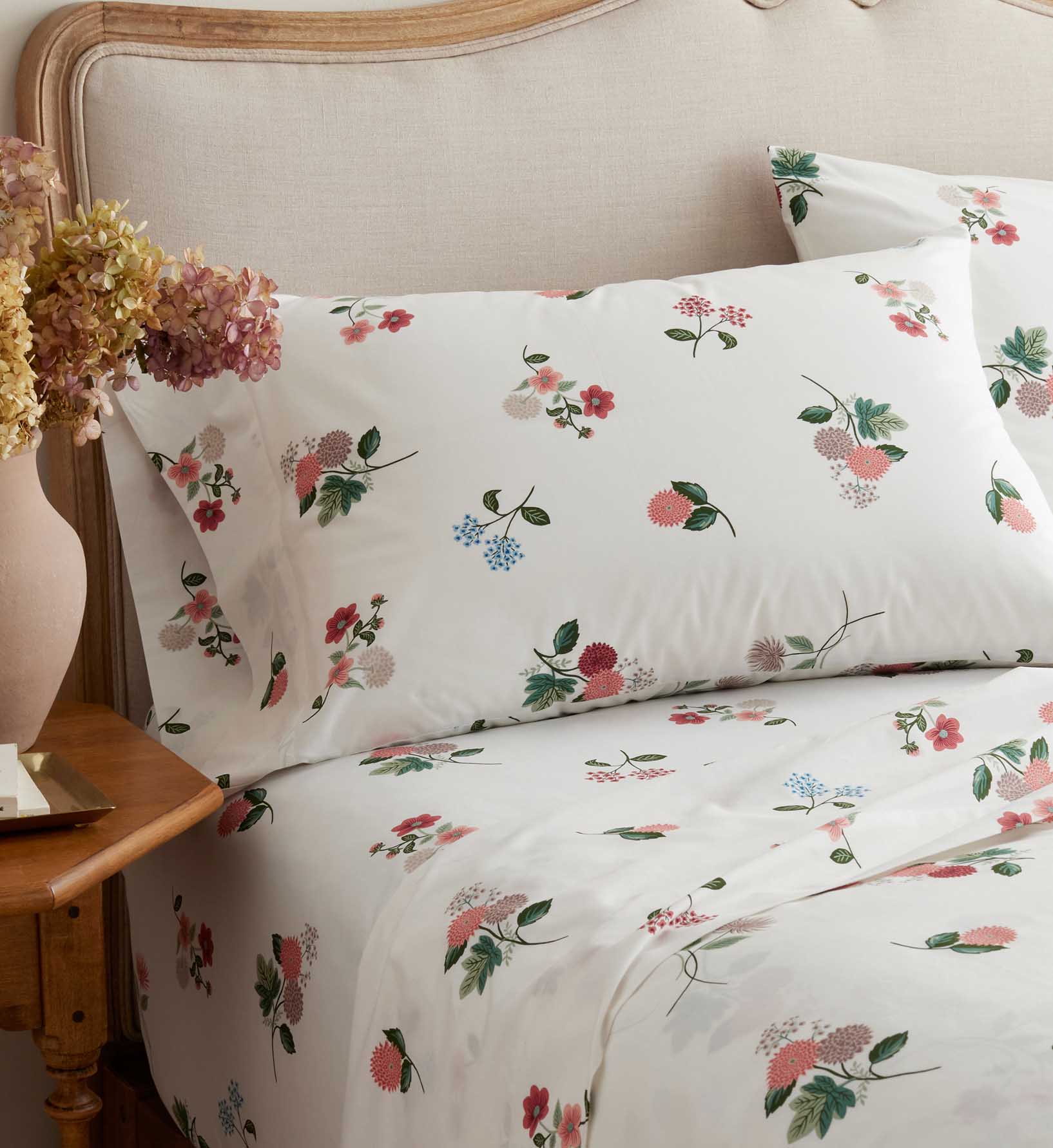 Percale Pillowcases - Ditsy Dahlia Ivory