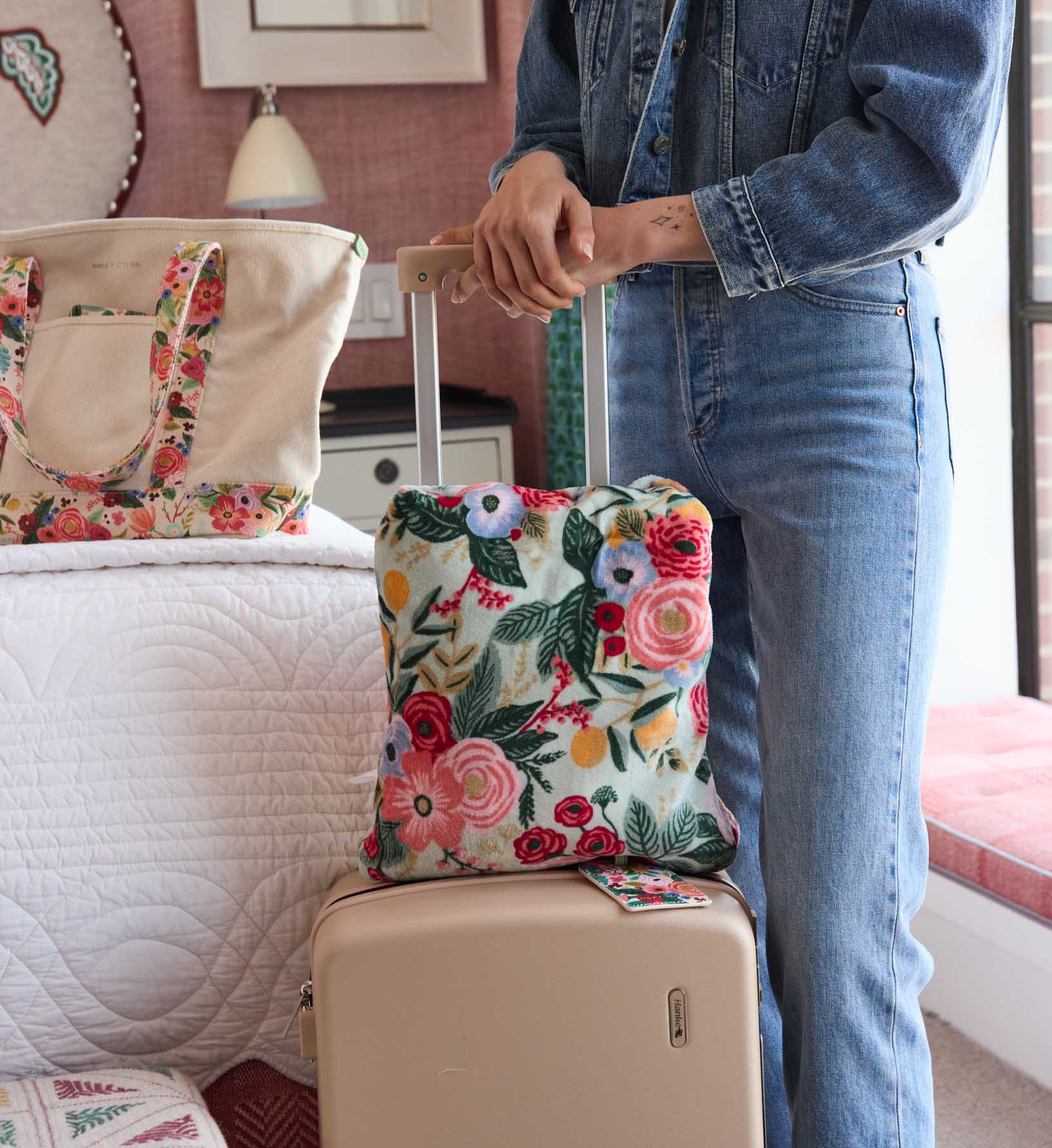 Travel Fleece Blanket - Garden Party